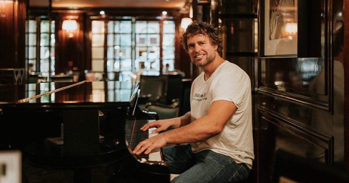 Thomas Bergersen | Premium Seats
