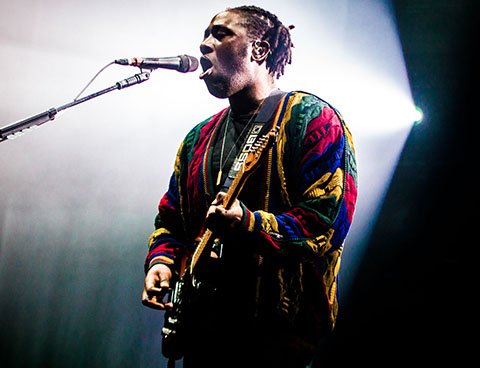 Op nostalgische tour met Bloc Party | AFAS Live