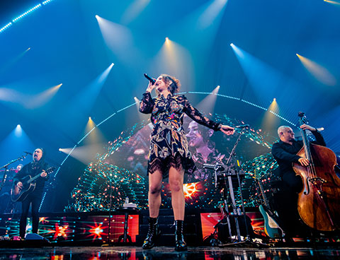 ZAZ steelt de harten van het publiek in AFAS Live | AFAS Live