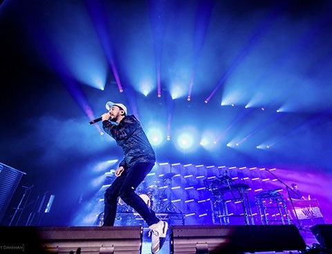 Mike Shinoda emotioneel en energiek in AFAS Live