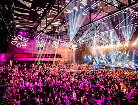 Bar- en garderobemedewerkers gezocht! | AFAS Live